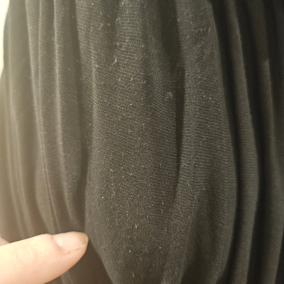 Laura Black tulle gown - Picture 8 of 13